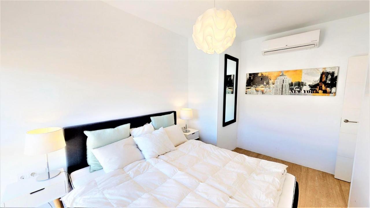 Olimpo - Fuengirola Beachfront Newly Renovated Apartment Exterior foto